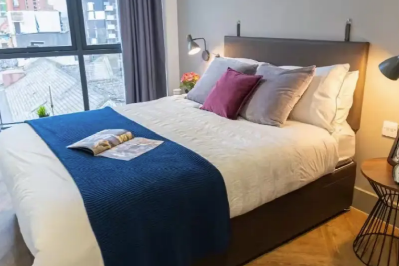 One Cross street - bedroom